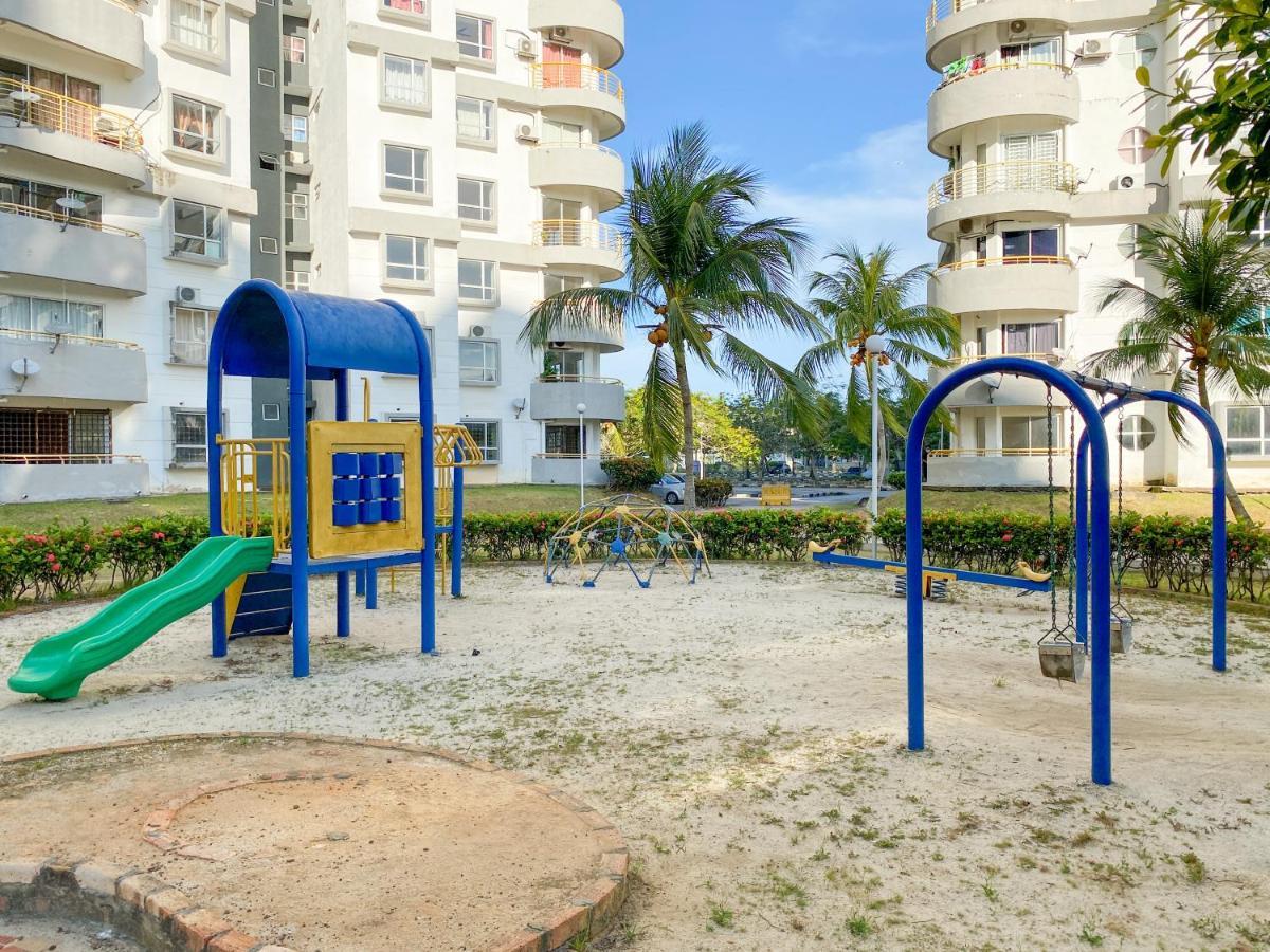 Bayview Suites Port Dickson By Maison מראה חיצוני תמונה